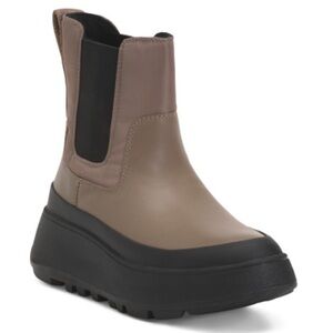 FITFLOP Leather Water Resistant Flatform Chelsea Boots-NWT-size 8.5